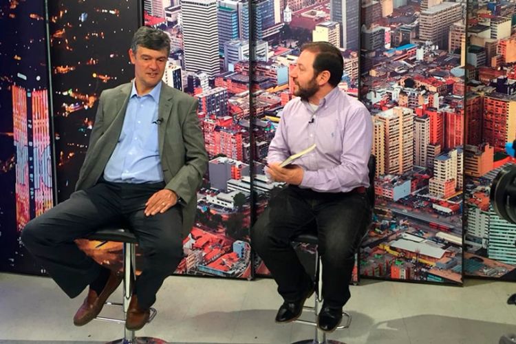 imagen de visita del Director del AGN a El Tiempo