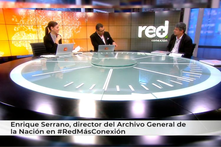 imagen de la entrevista al director Enrique Serrano